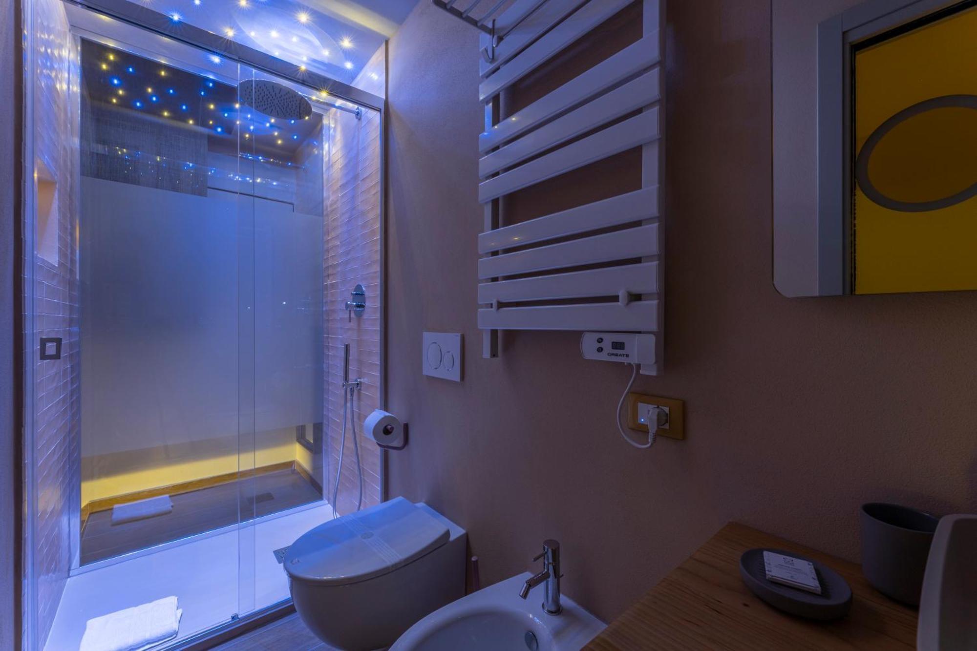 Luci Sul Mare -Boutique Rooms Follonica Exterior photo